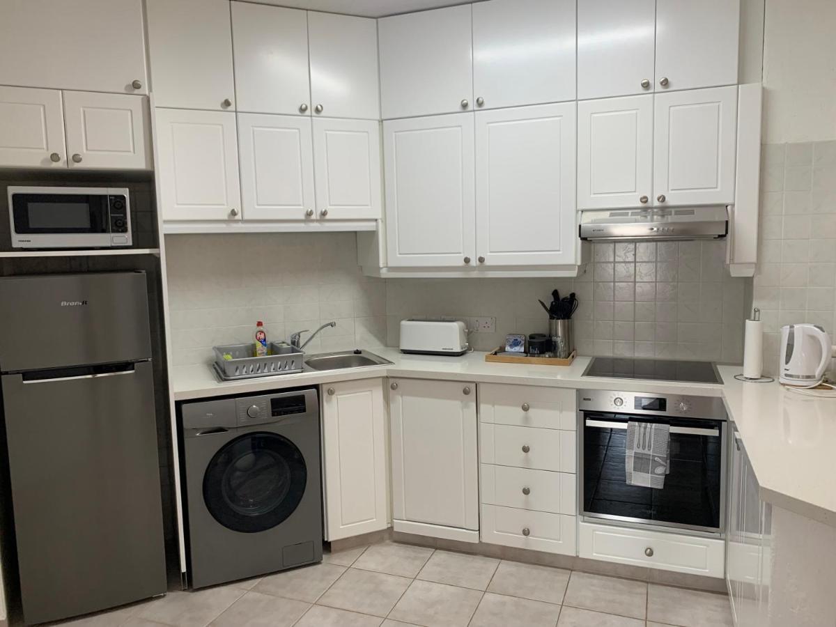 Kings Palace - Stylish, Modern 2 Bed With Sea Views Paphos Exterior photo